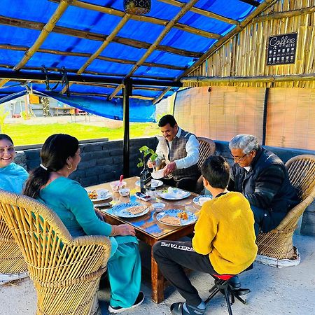 Hostel Dreamwoods A Travellers Farm Dharamshala Exterior foto